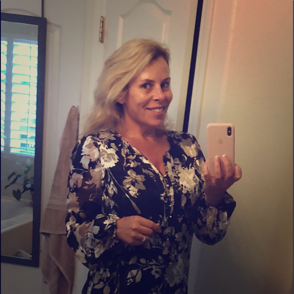 Meet your Posher, Angelika